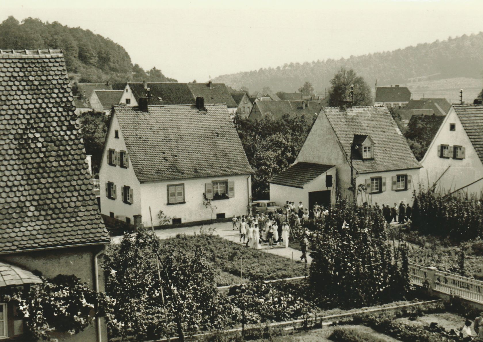 Einweihung der Turnhalle 06.jpg